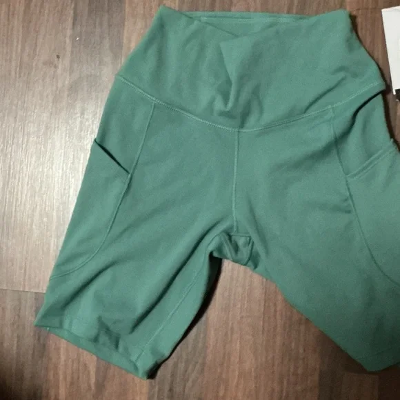 Nike Forest Green Training Shorts - Picture 12 of 16